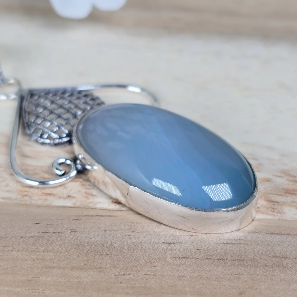 Vintage Style Blue Chalcedony Gemstone Pendant Necklace Country Boho Whimsi New